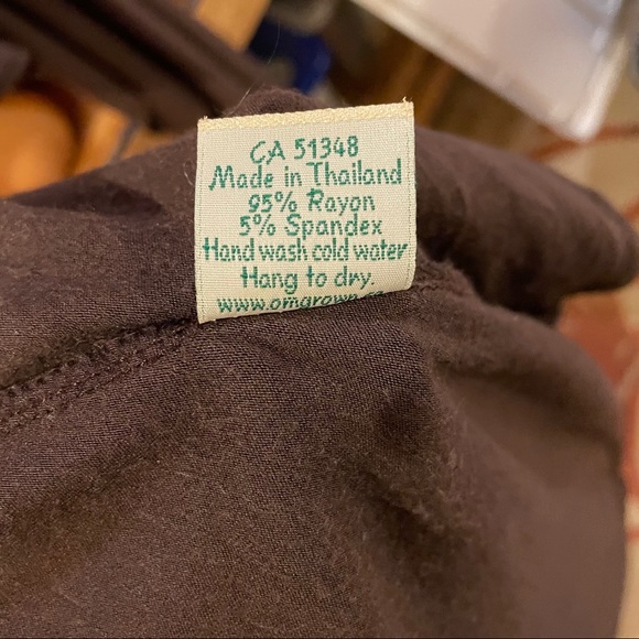 Om Grown Bamboo Drapey Vest / Shawl - Picture 4 of 4